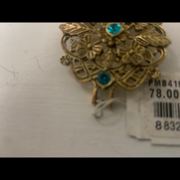 Elegant Vintage Bracelet - Picture 4 of 10